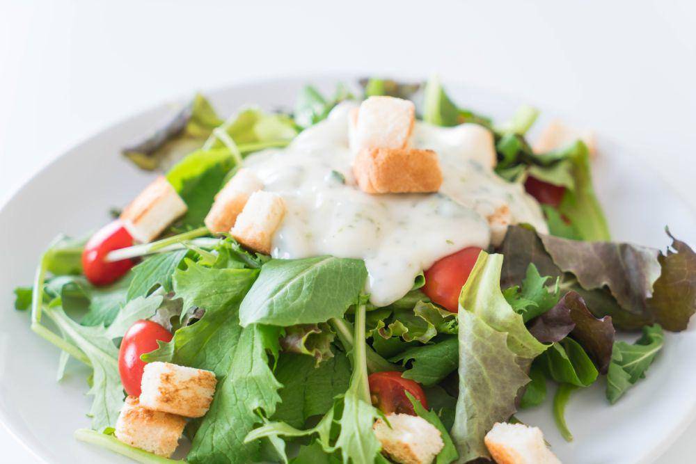 Ilustrasi dressing salad (freepik.com/topntp26)