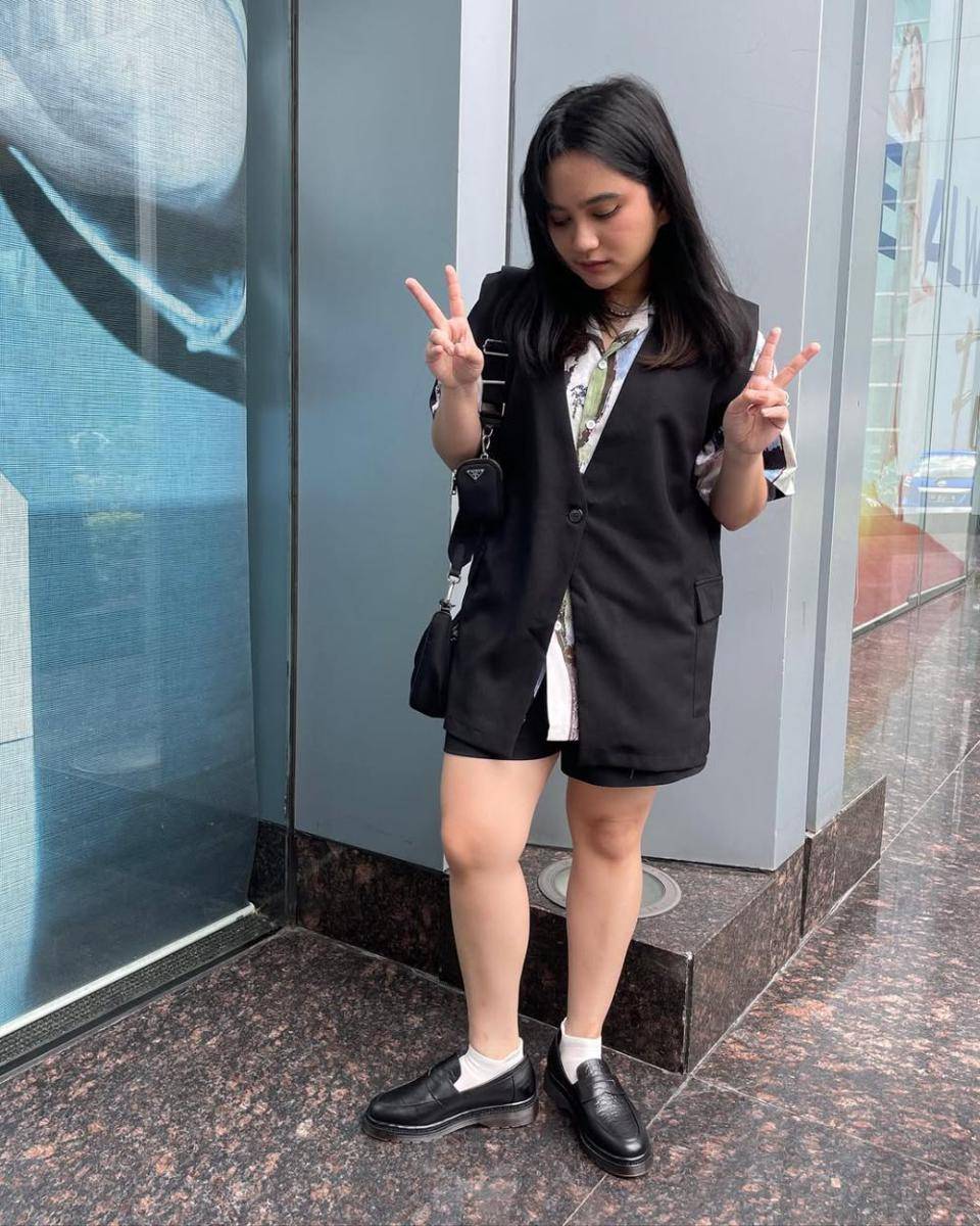referensi smart casual outfit ala Rachel Amanda (instagram.com/auroramanda95)