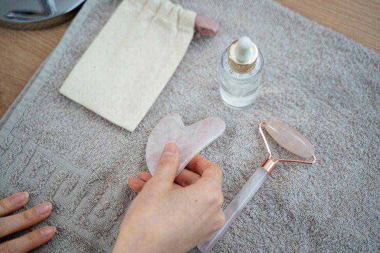 Gua sha (freepik.com/freepik)