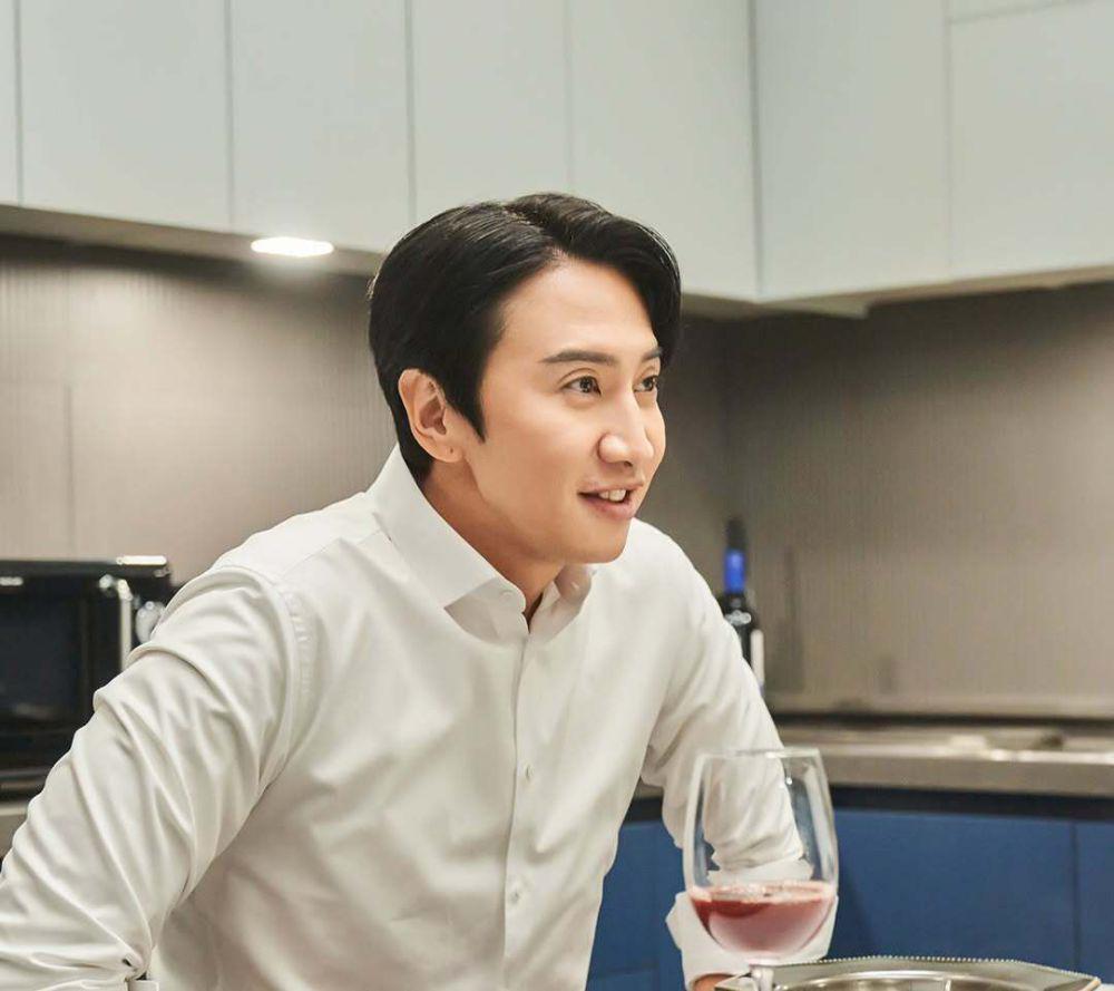 4 Drakor tvN yang Dibintangi Lee Kwang Soo, Ada The Divorce Insurance!