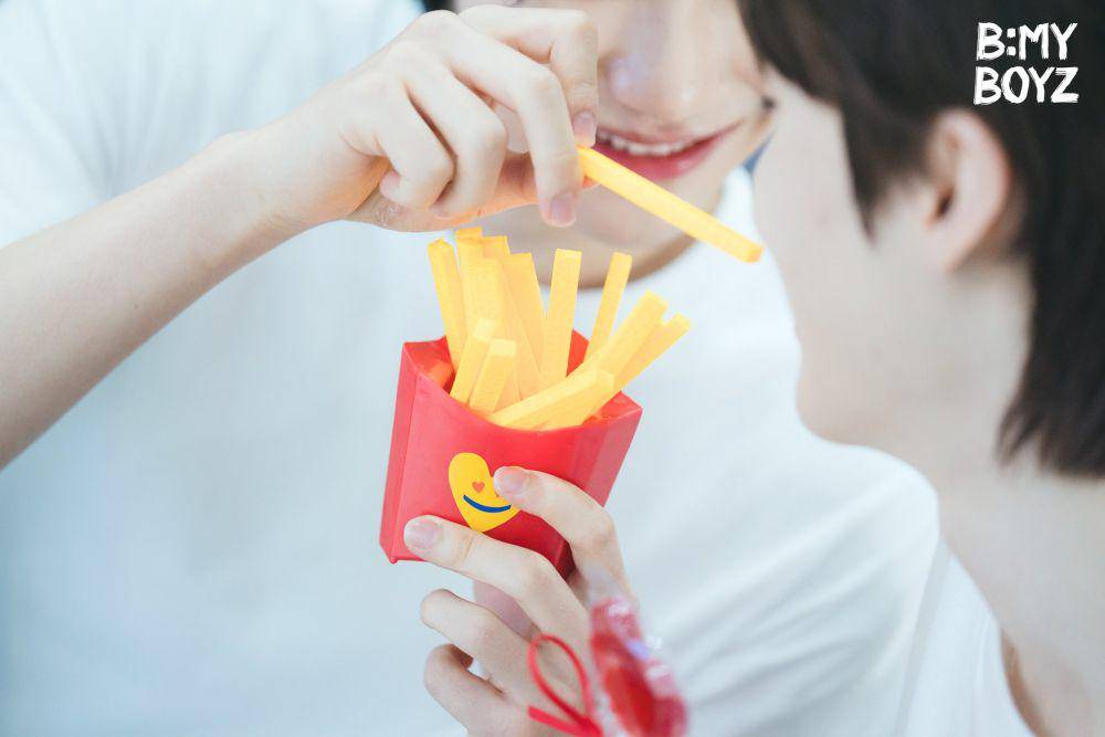 teaser B:MY BOYZ (x.com/bemyboyz_twt)