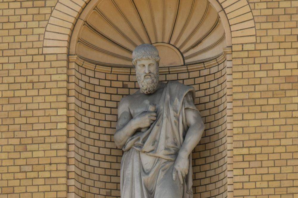 Plato (pixabay.com/emkanicepic)