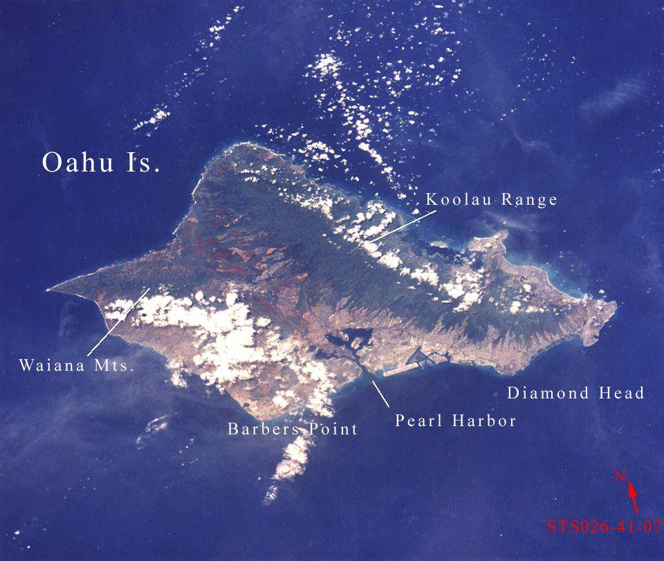Pulau Oʻahu (Eol.jsc.nasa/STS026-41-7)
