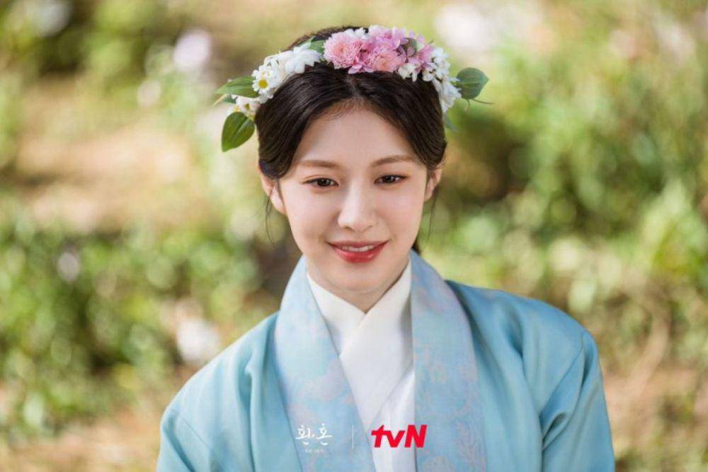 Go Youn Jung di drama Alchemy of Souls (instagram.com/tvn_drama)