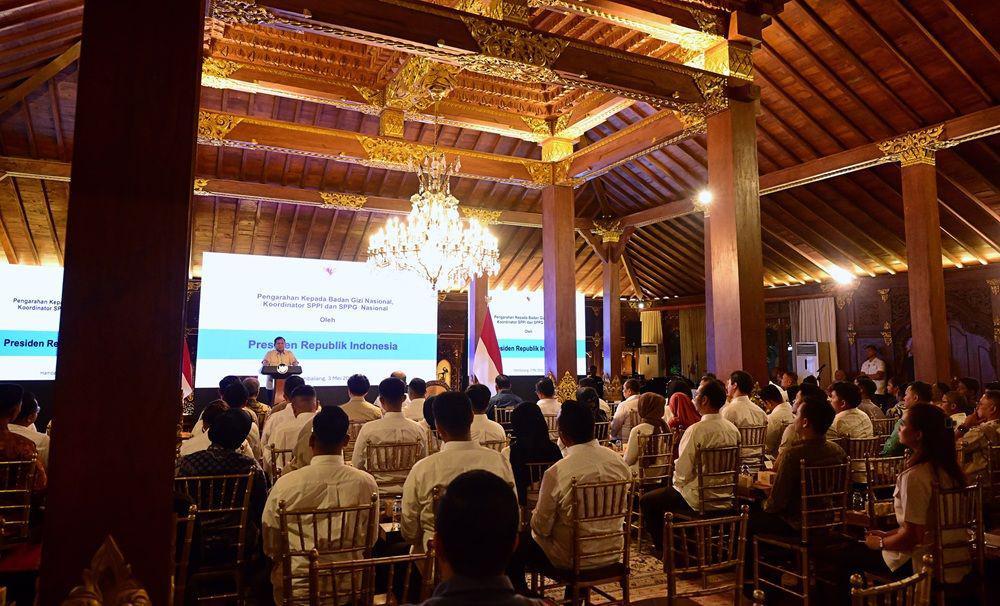 Prabowo Gelar Rapat dengan BGN soal MBG di Hambalang, Ini Arahannya