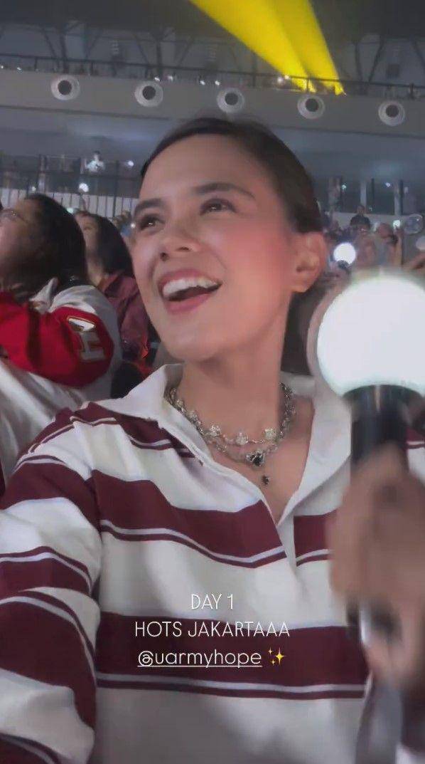 artis nonton konser J-Hope (instagram.com/audimarissa)