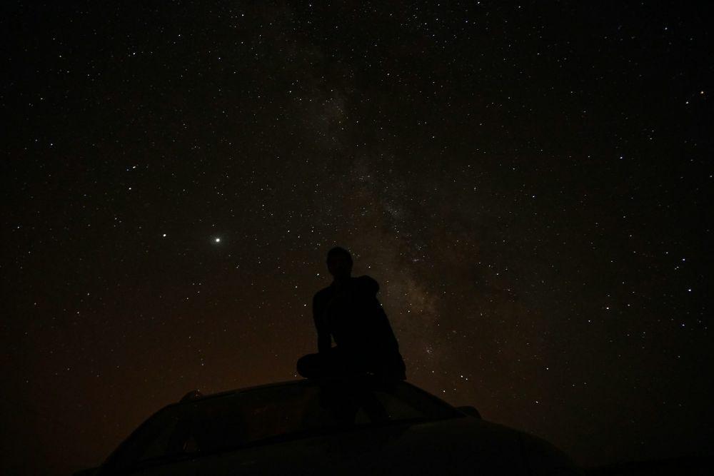 4 Fenomena Langit Bulan Mei 2025, Ada Hujan Meteor