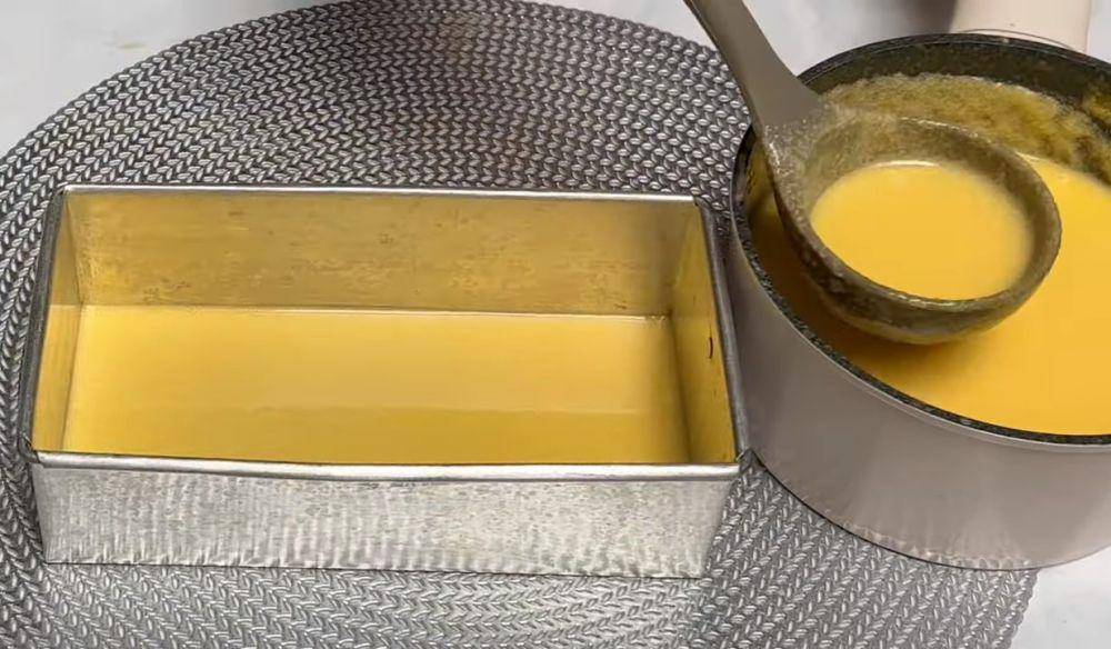 ilustrasi membuat puding lapis legit (YouTube.com/HOBI MASAK)
