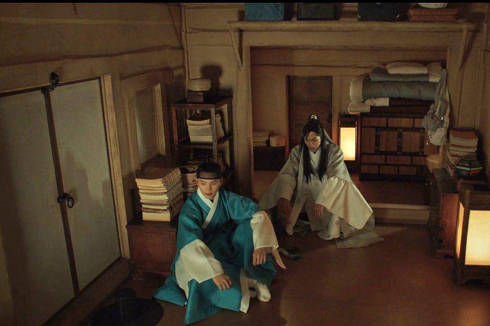 still cut drama Korea The Haunted Palace (dok. SBS/The Haunted Palace)
