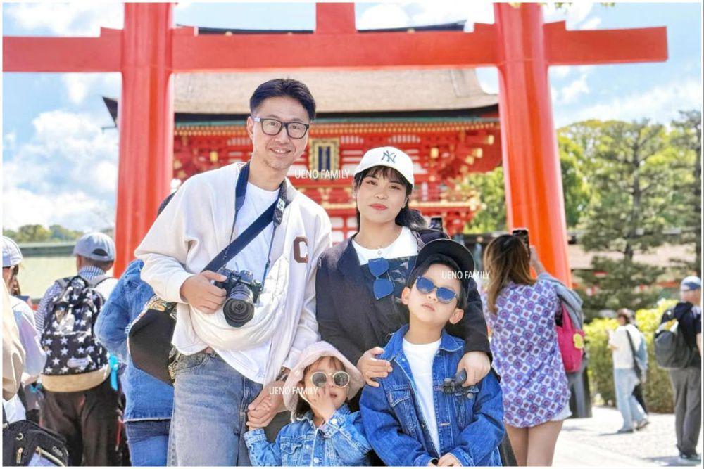 7 Potret Liburan Ueno Family ke Fushimi Inari di Kyoto, Happy!