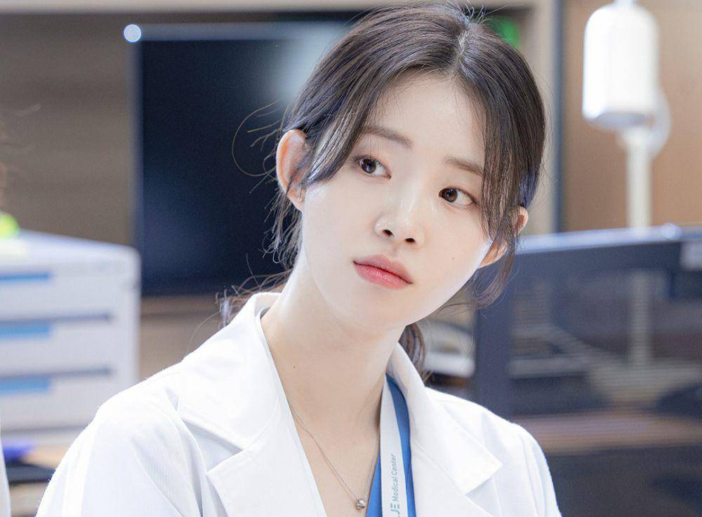 drama Resident Playbook (dok. tvN/Resident Playbook)