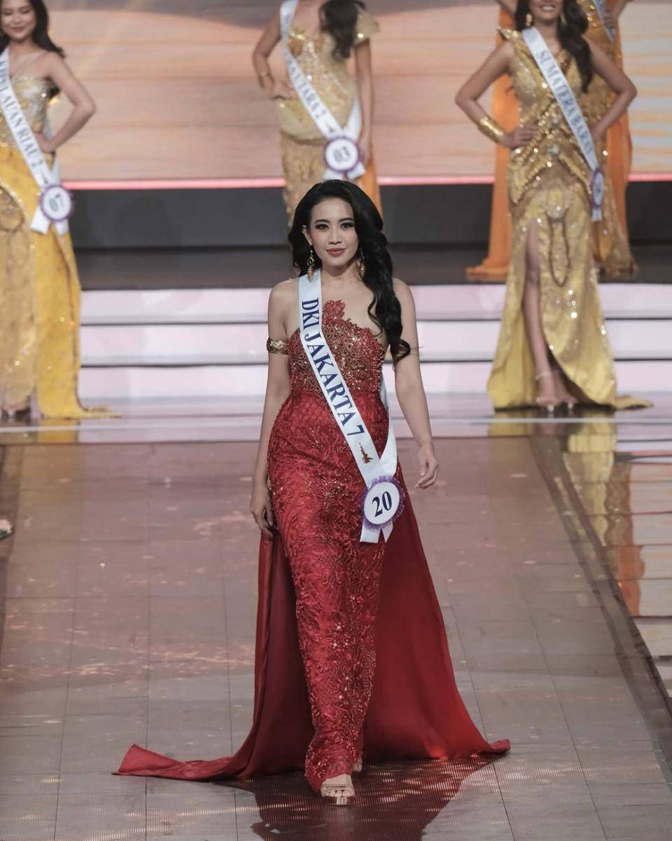 Potret Puteri Indonesia DKI Jakarta 7 2025, Adinda Dhia Dimitri (instagram.com/officialputeriindonesia)