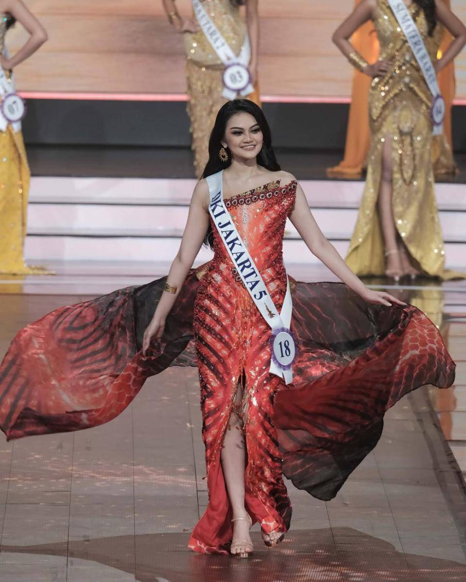 Potret Puteri Indonesia DKI Jakarta 5 2025, Shania Sisilia Hutapea (instagram.com/officialputeriindonesia)