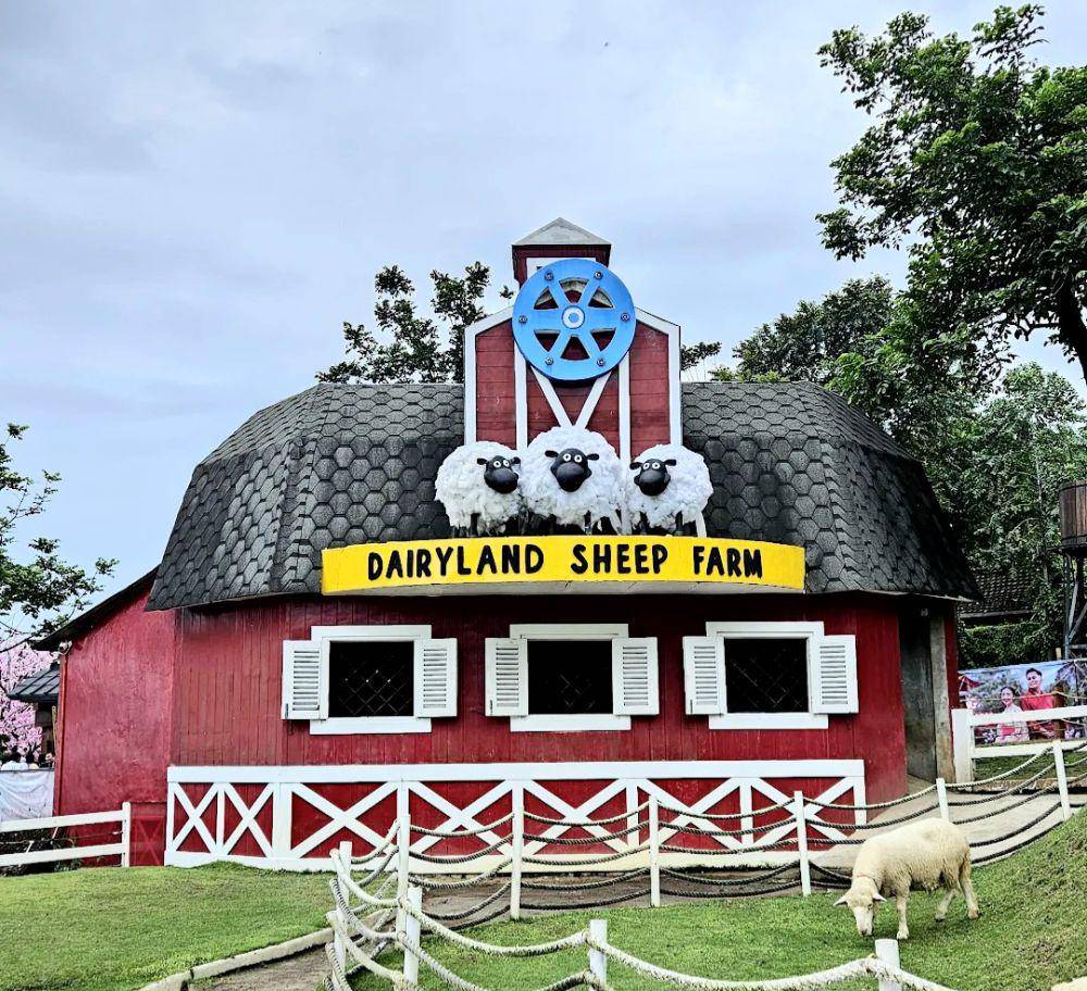 Dairyland Farm Theme Park Prigen, Pasuruan (google.com/maps/Zinedin Abdi Zidan)
