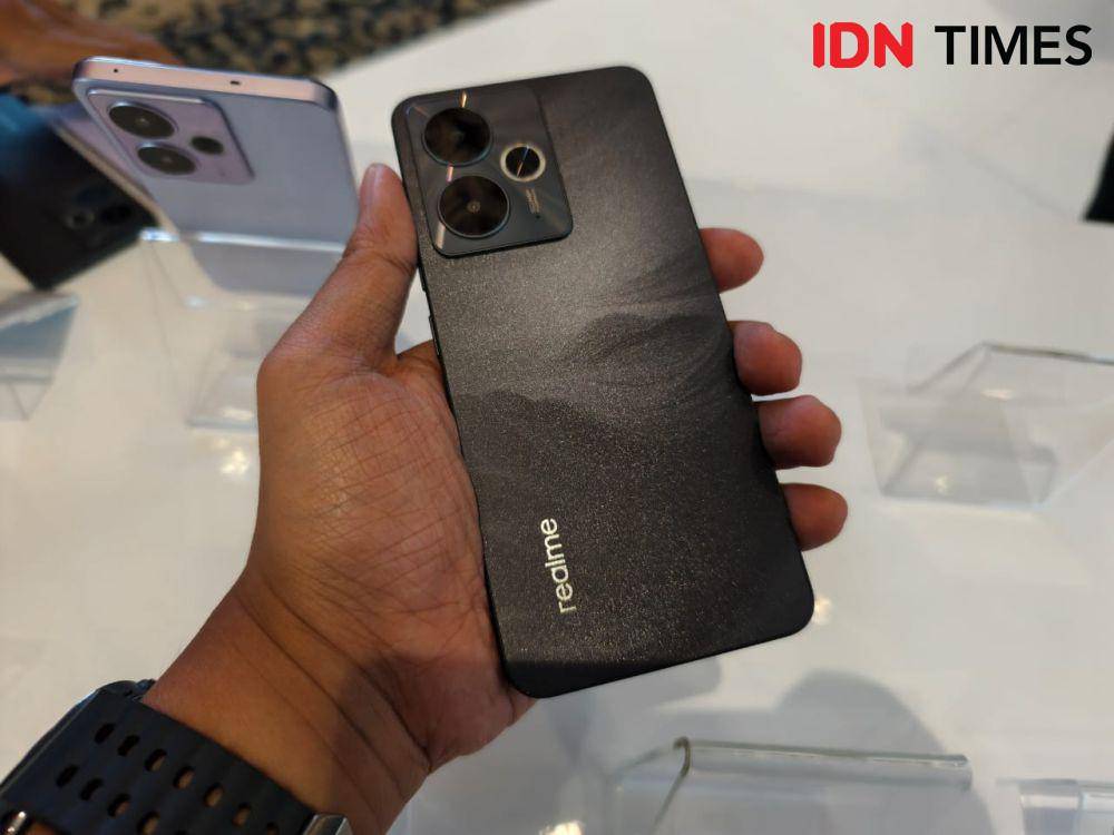 realme 14T 5G (IDN Times/Fatkhur Rozi)