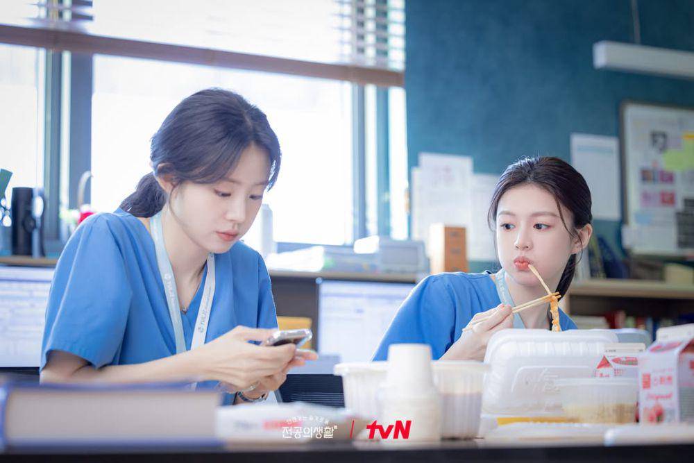 cuplikan drama Resident Playbook (instagram.com/tvn_drama)
