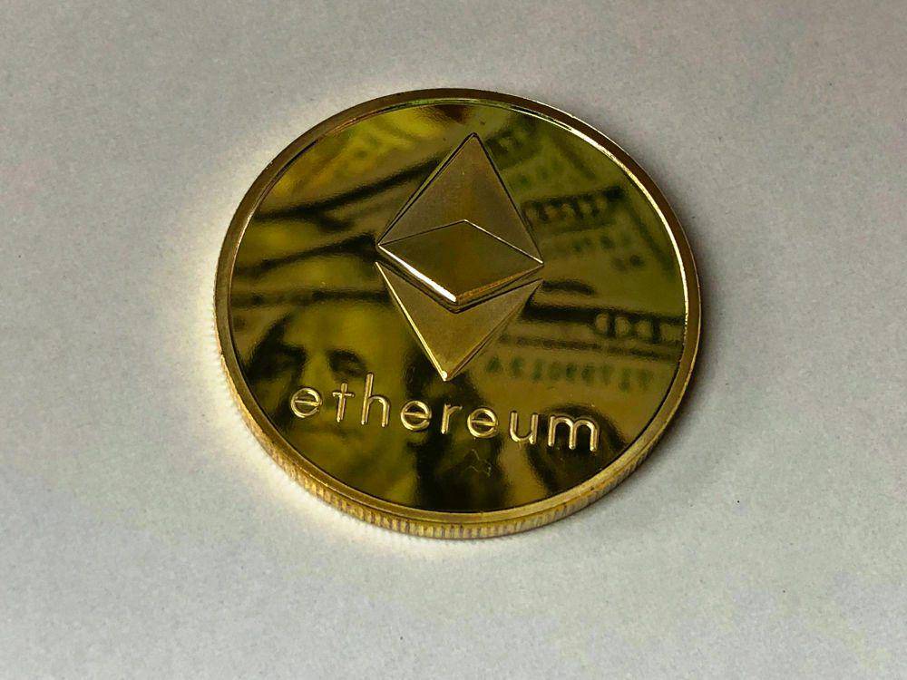 ilustrasi Ethereum (pexels.com/David McBee)