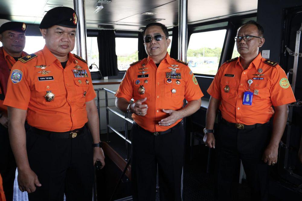 Perangkat Starlink Diuji Coba Di KN SAR Arjuna 229 (Dok.IDN Times/Basarnas Denpasar)