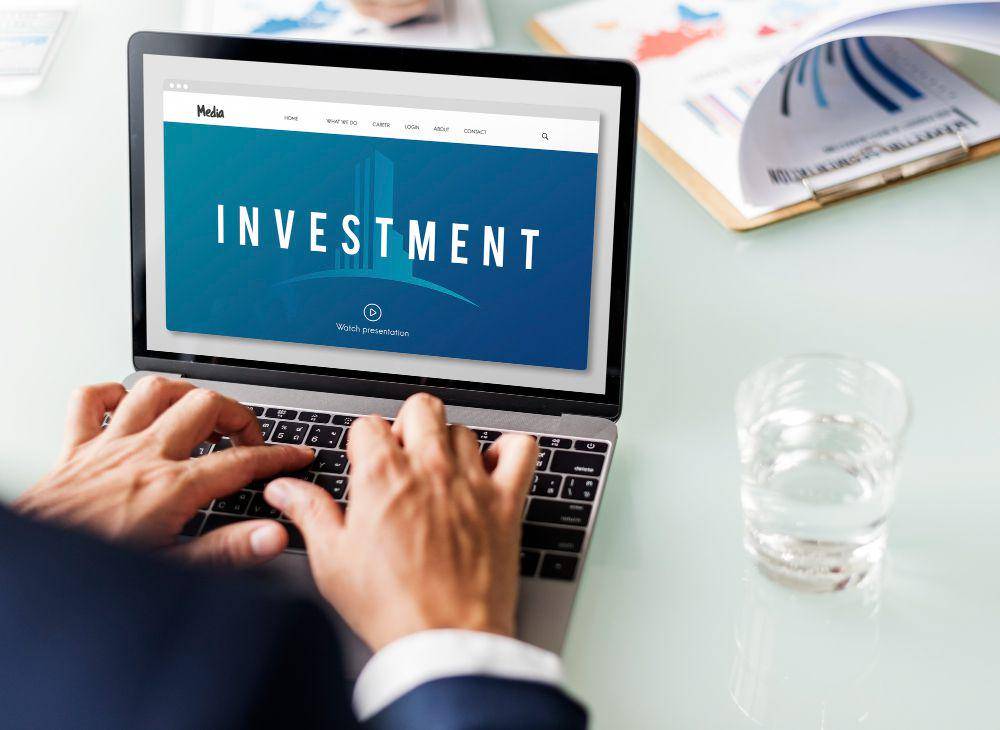 ilustrasi platform investasi (freepik.com/rawpixel.com)