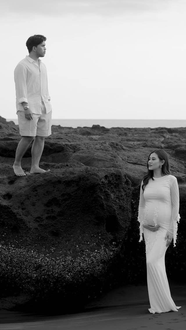 pemotretan maternity Aaliyah Massaid (instagram.com/fordem.co)