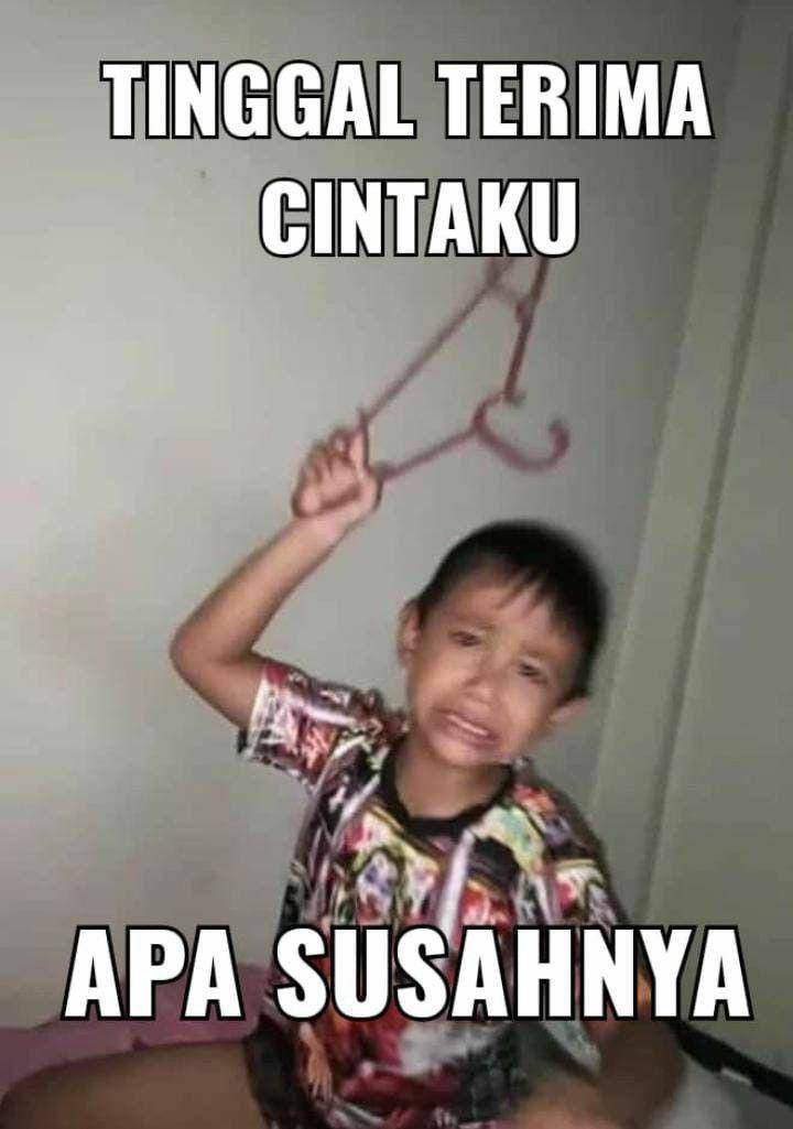 Meme bucin ugal-ugalan (x.com/silatif__)