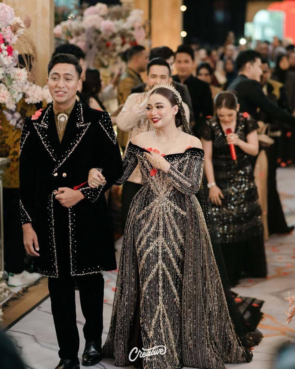 potret pernikahan Aulia DA dan Laode Nafsahu (instagram.com/creative_projectt)