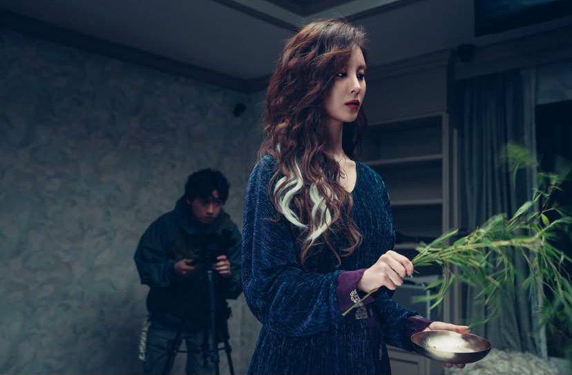 cuplikan film Holy Night: Demon Hunters (Instagram.com/lotteent.movie)