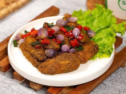 Resep Ayam Goreng Oseng Bawang, Super Renyah dan Wangi