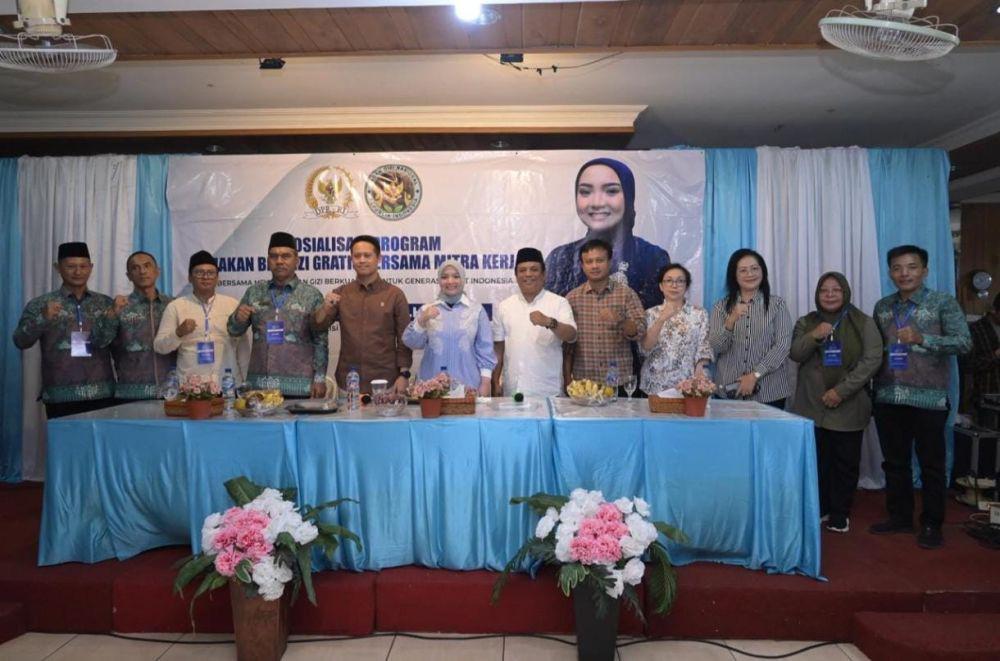 DPR dan BGN Sebut MBG Pemenuhan Gizi jadi Investasi Masa Depan