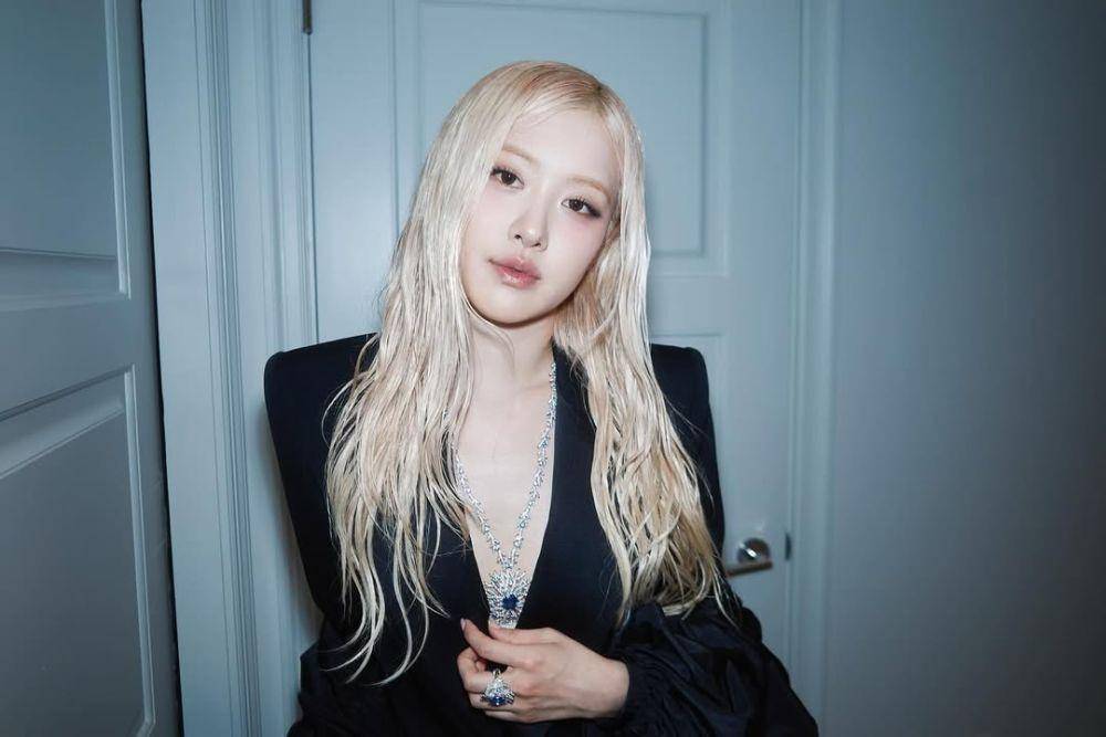 ROSE BLACKPINK di Met Gala 2025 (Instagram.com/roses_are_rosie)