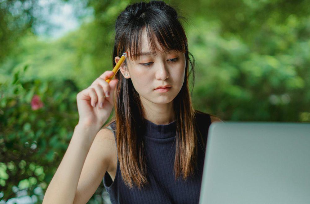5 Hal Ini Hanya Dirasakan Orang yang Perfeksionis tetapi Suka Menunda