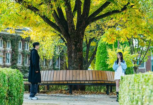 still cut drama Korea Spring of Youth (dok. SBS/Spring of Youth)
