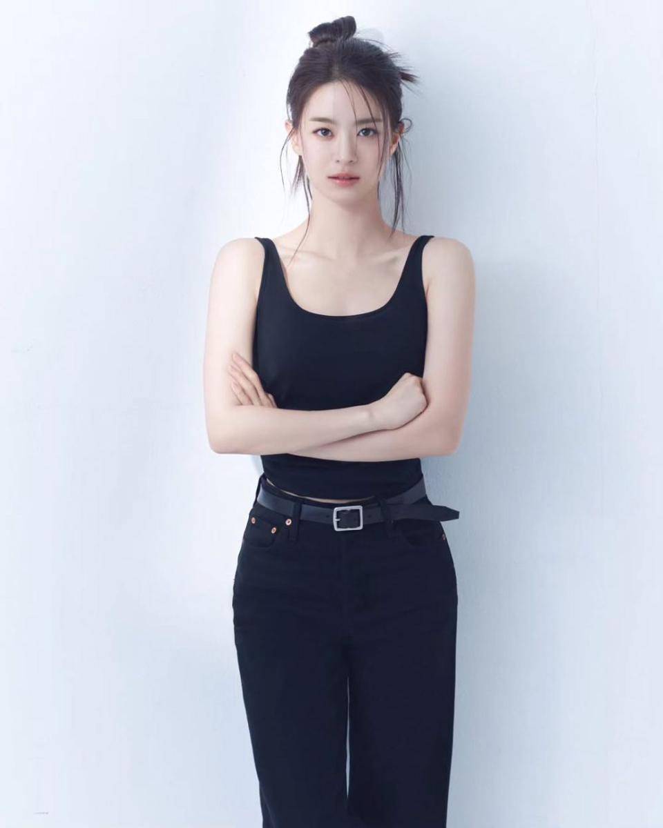 Jeon So Young (instagram.com/sosoyoyo_o)