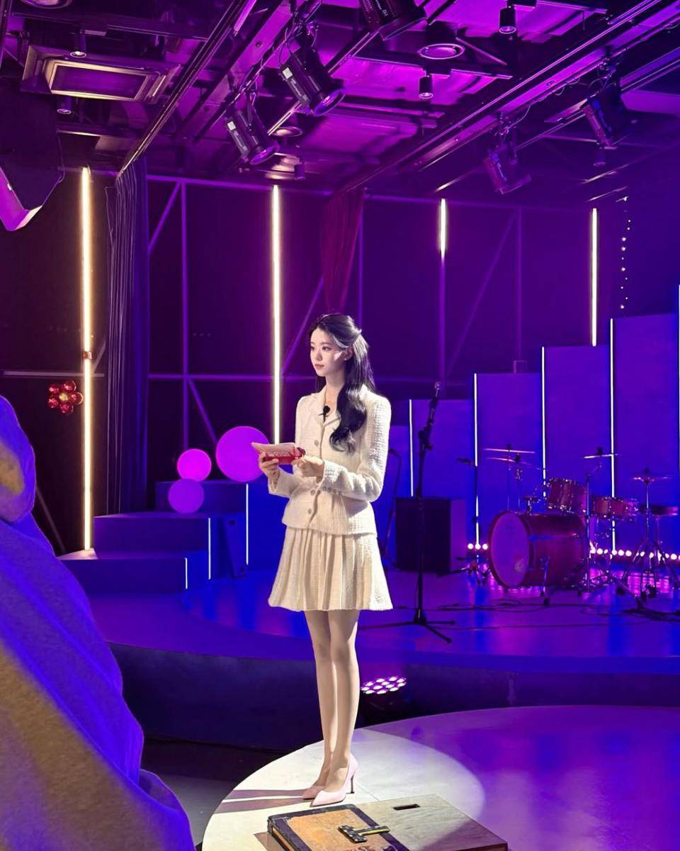 Jeon So Young (instagram.com/sosoyoyo_o)