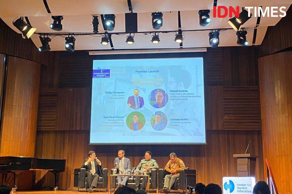 Peluncuran laporan International Trade Barrier Index 2025. (IDN Times/Vadhia Lidyana)