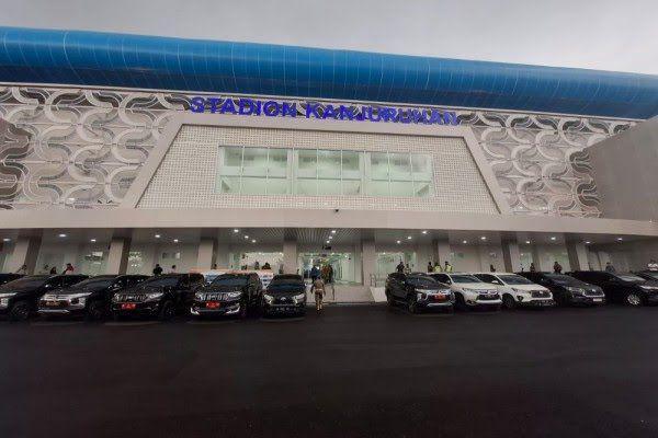 Suasana Stadion Kanjuruhan usai direnovasi. (IDN Times/Rizal Adhi Pratama)