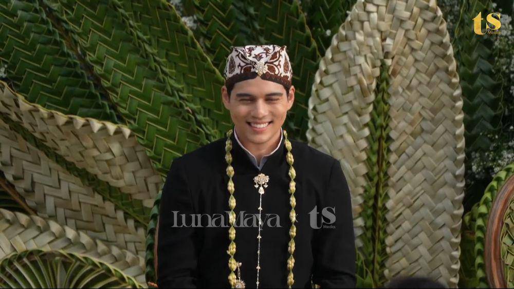 pernikahan Luna Maya dan Maxime Bouttier (youtube.com/tsmediaid)