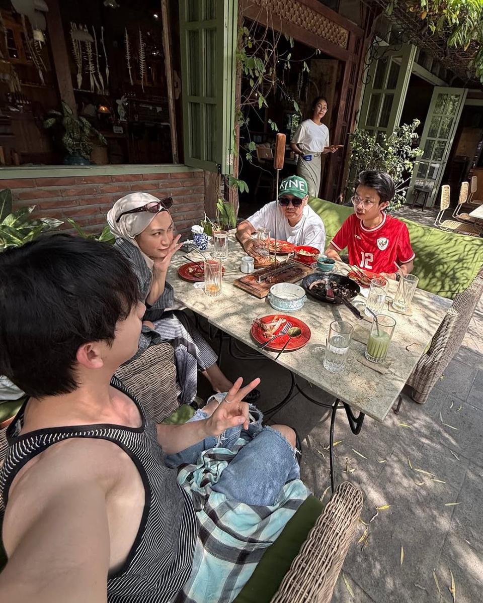 potret liburan Heo Sung Bum di Bali (instagram.com/horang.wave)