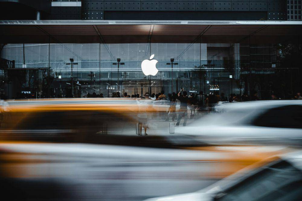 Aturan Tarif Impor Baru, Apple Semakin Melenggang Bebas di Indonesia?