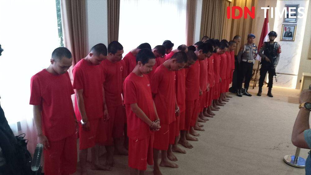 27 orang penyalahgunaan narkoba di kabupaten Banyumas berhasil diciduk tim resnarkoba polresta Banyumas, salah satunya adalah wanita, Rabu (7/5/2025).(IDN Times/Cokie Sutrisno)