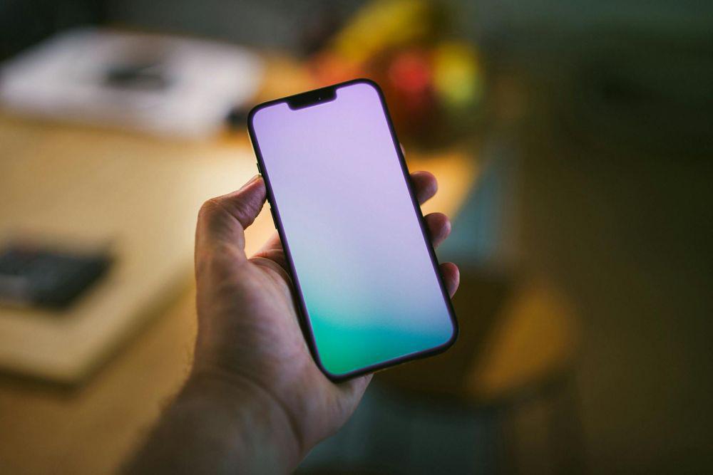 7 Fungsi Tersembunyi Tombol Volume iPhone yang Jarang Diketahui