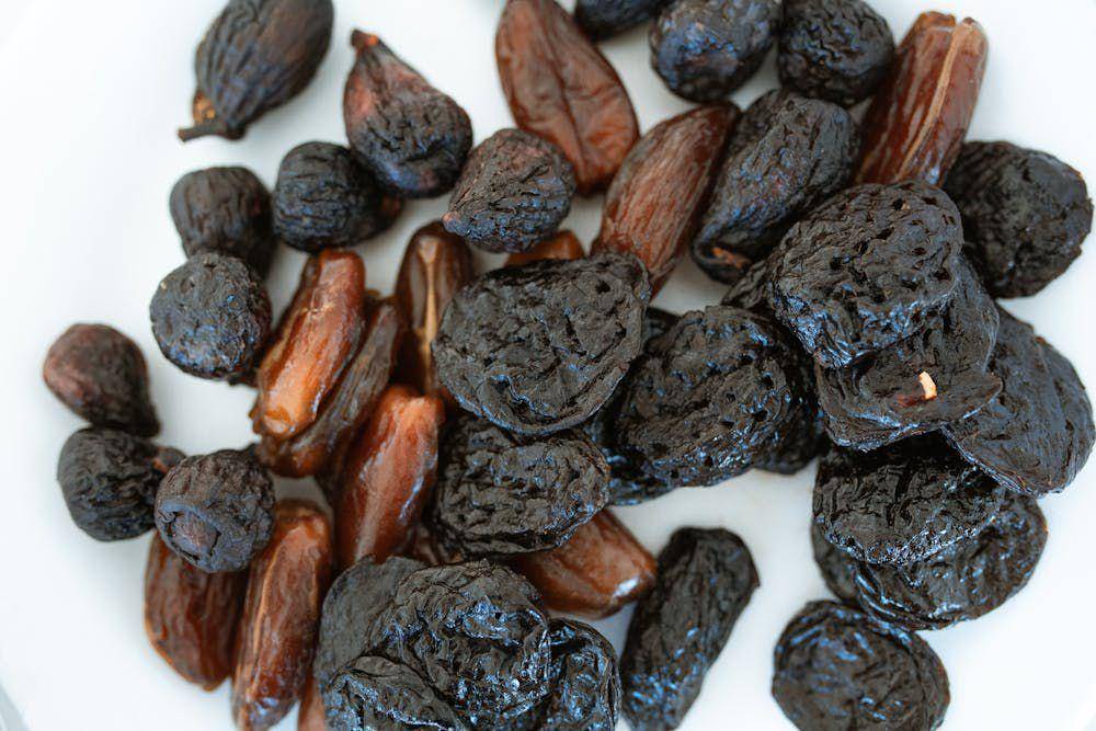 ilustrasi prunes kering (pexels.com/RDNE Stock project)