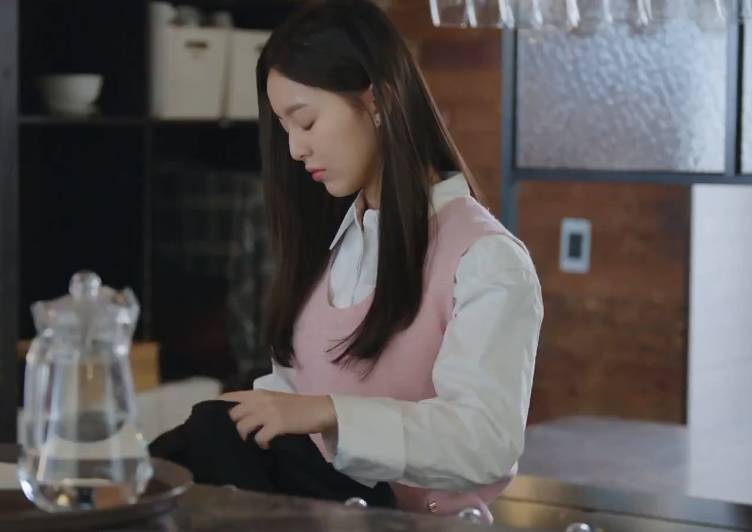 still cut drama Korea Spring of Youth (dok. SBS/Spring of Youth)