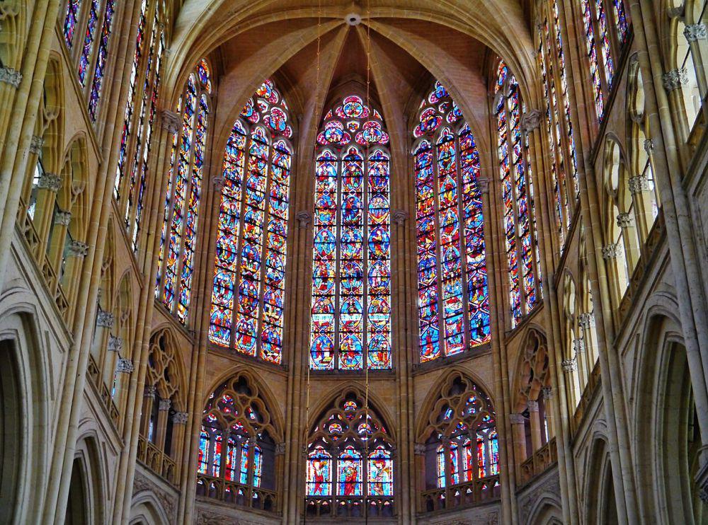 5 Fakta Tours Cathedral, Katedral Bersejarah di Prancis