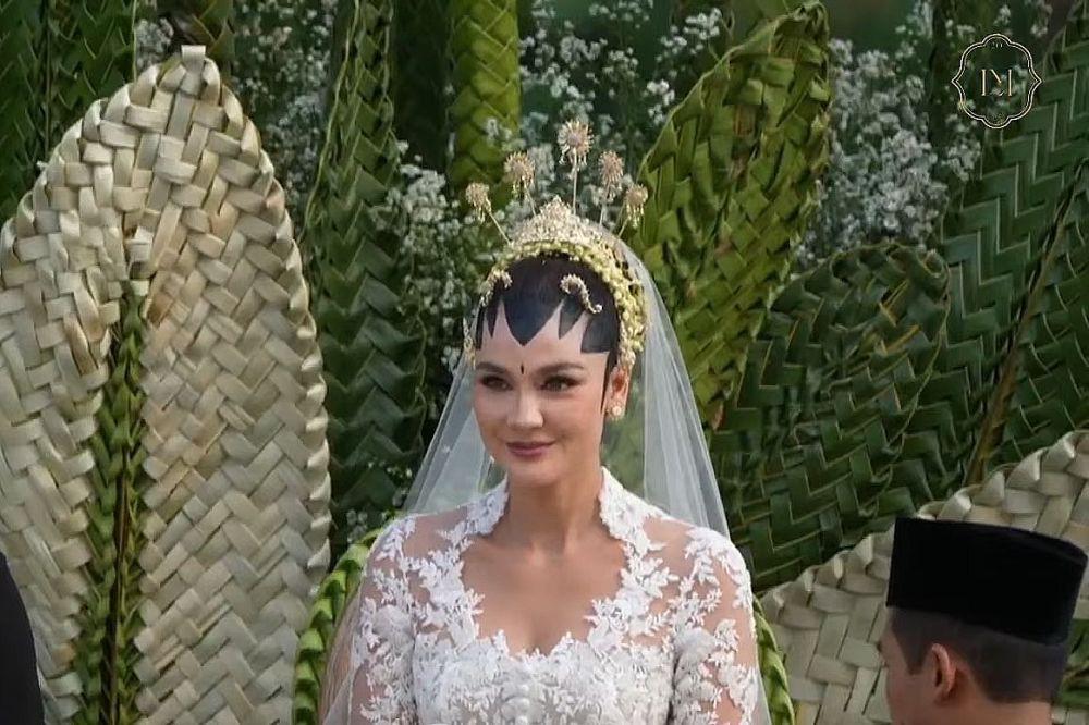 Profil dan Biodata Luna Maya, Resmi Nikahi Maxime Bouttier