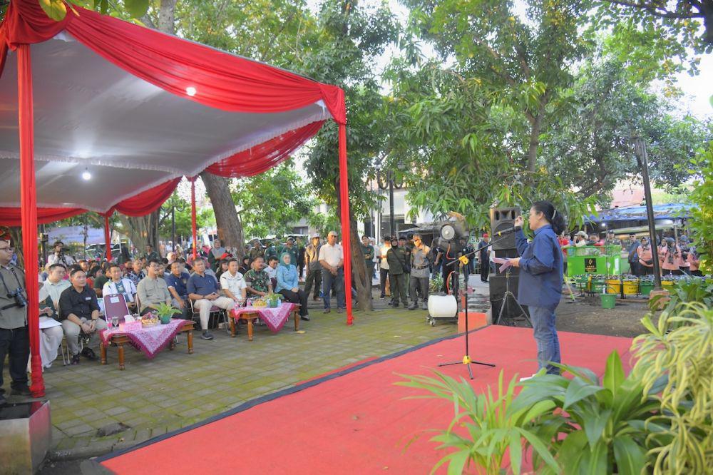 Pemerintah Kota Semarang meluncurkan program Zero Waste berbasis masyarakat dengan mendorong gerakan pilah olah sampah dari rumah di Hutan Kota Krobokan, Kelurahan Krobokan, Semarang Barat. (dok. Pemkot Semarang)