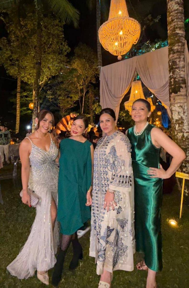 Gaya Tamu di Acara Dinner Setelah Akad Nikah Luna Maya (instagram.com/melaney_ricardo)