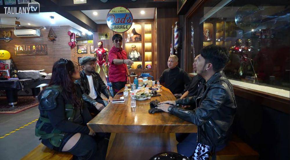Boiyen sunmori bareng Andre Taulany dan geng (YouTube.com/Taulany TV)