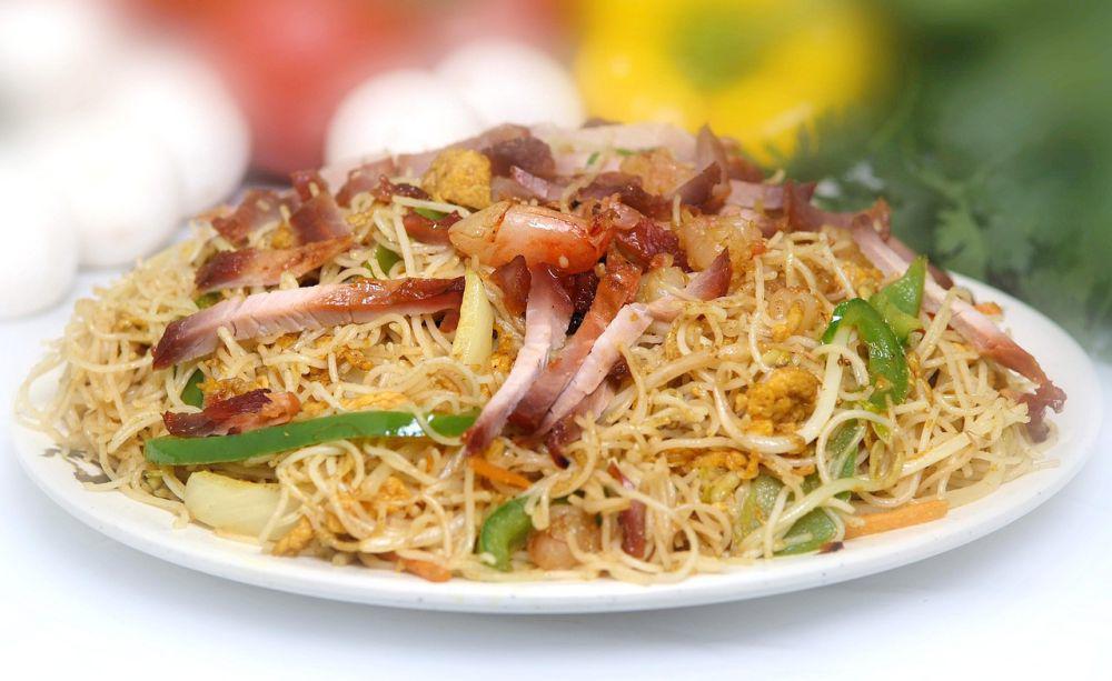 ilustrasi tumis soun ayam tanpa minyak (pixabay.com/PerfectLinks)