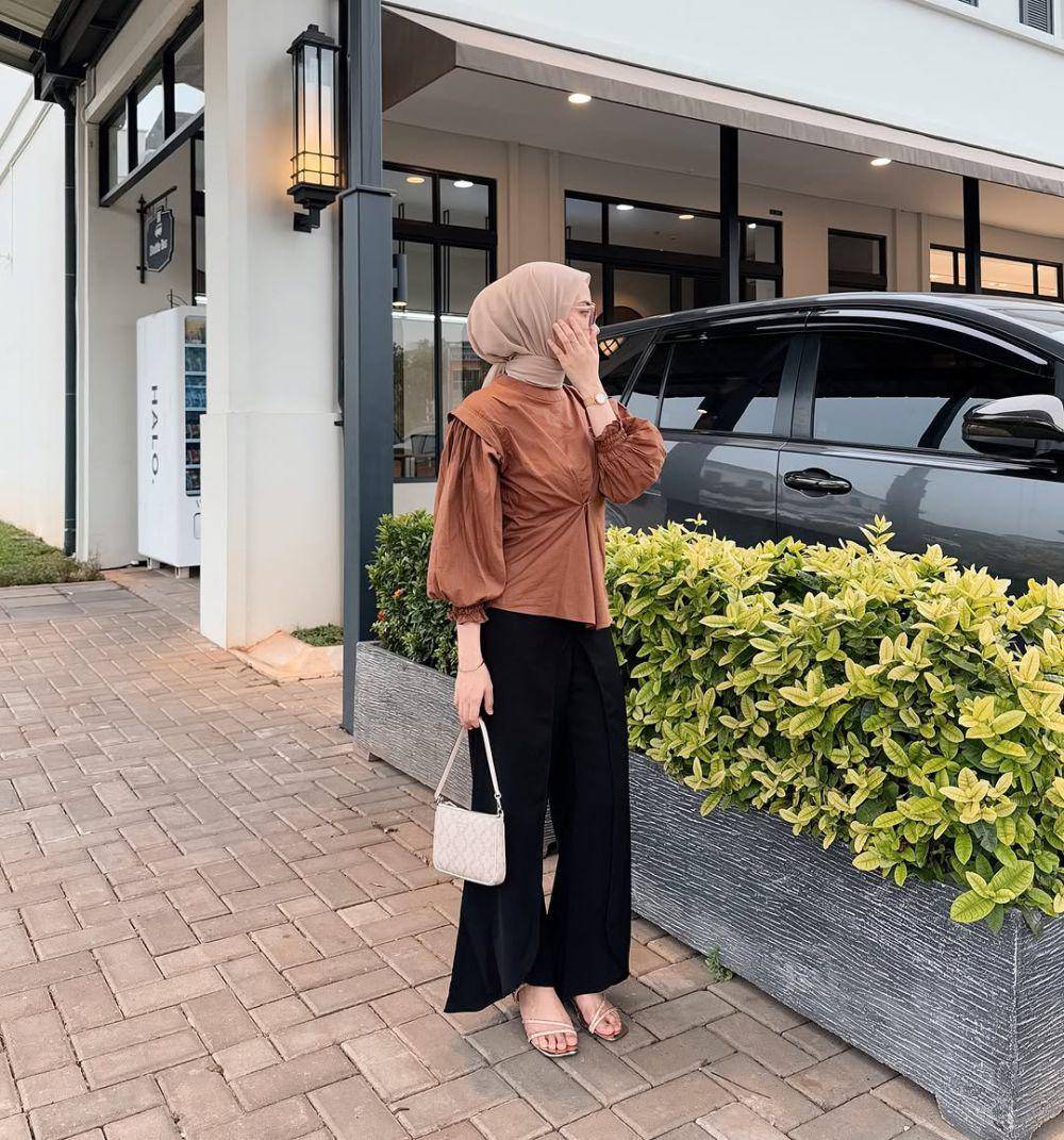 Atikah Hasna (instagram.com/tikahhasna)